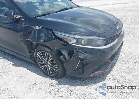 2024 Kia Forte Gt-Line из США, поврежденный, VIN 3KPF54AD9RE815886